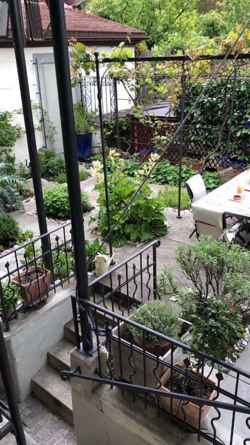Good4Yew Bnb Zurich Exterior photo
